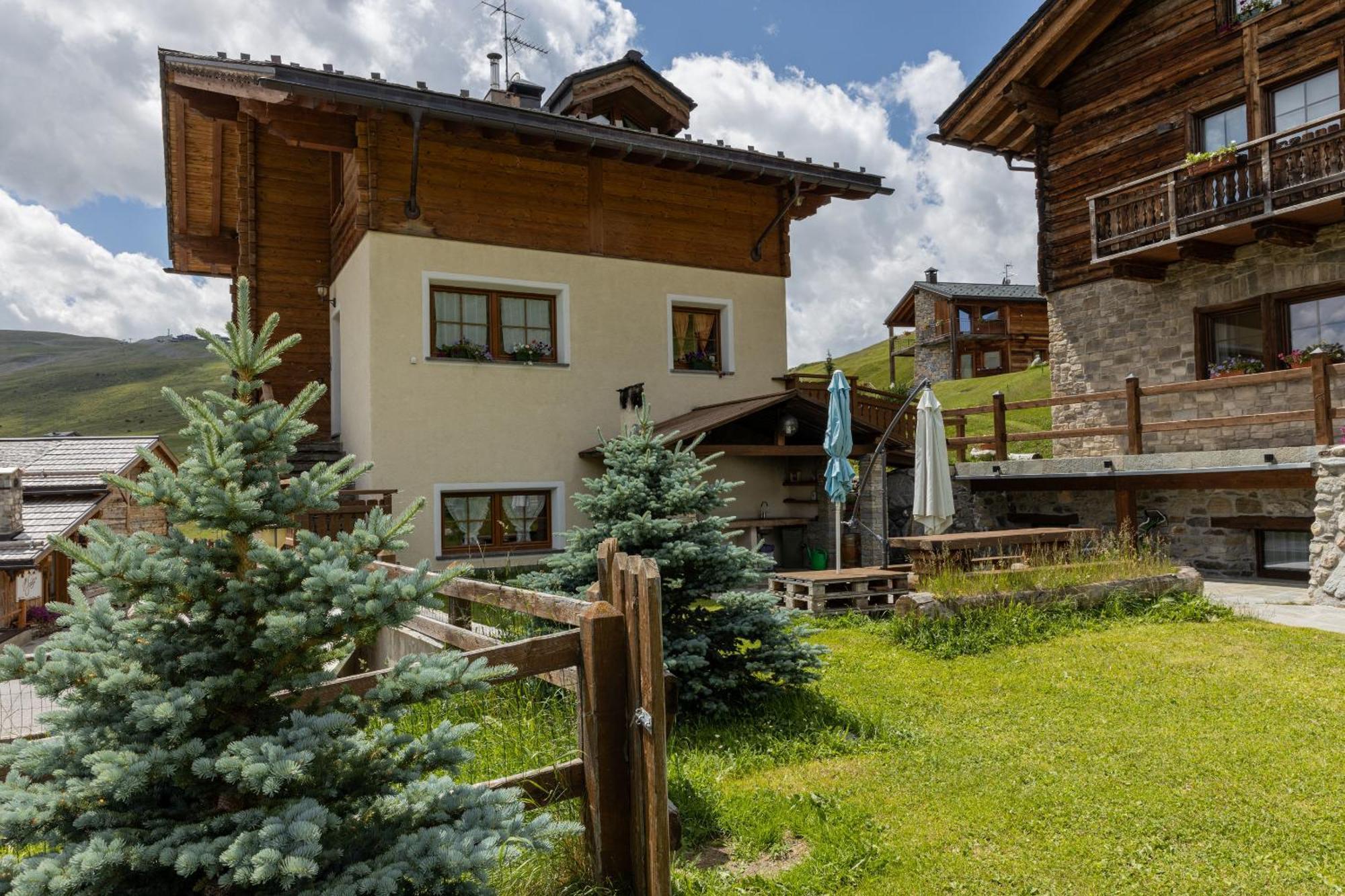 Pianeta Oro Avamposto Meteo Apartment Livigno Ngoại thất bức ảnh